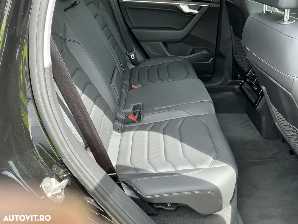 Volkswagen Touareg V6 TDI 4MOTION Elegance - 10