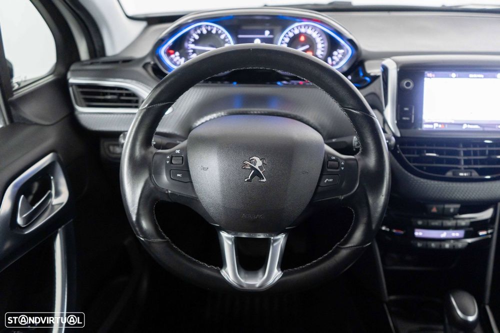 Peugeot 2008 1.2 PureTech Crossway EAT6 - 26