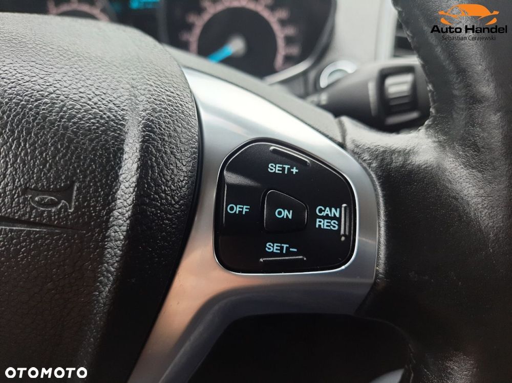 Ford EcoSport 1.0 EcoBoost TITANIUM - 26