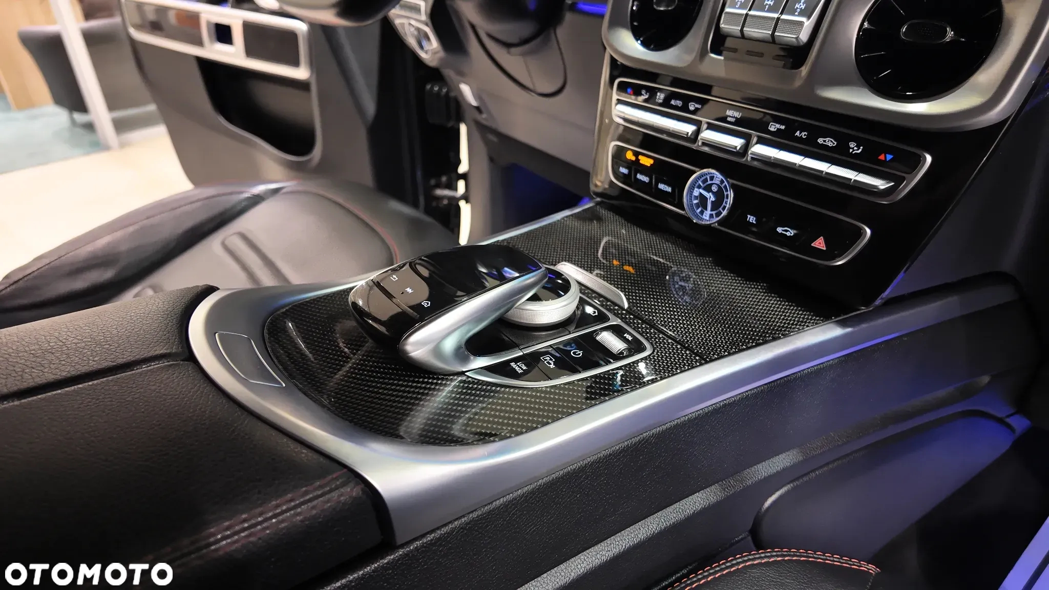 Mercedes-Benz Klasa G 500 9G-TRONIC Exclusive - 35
