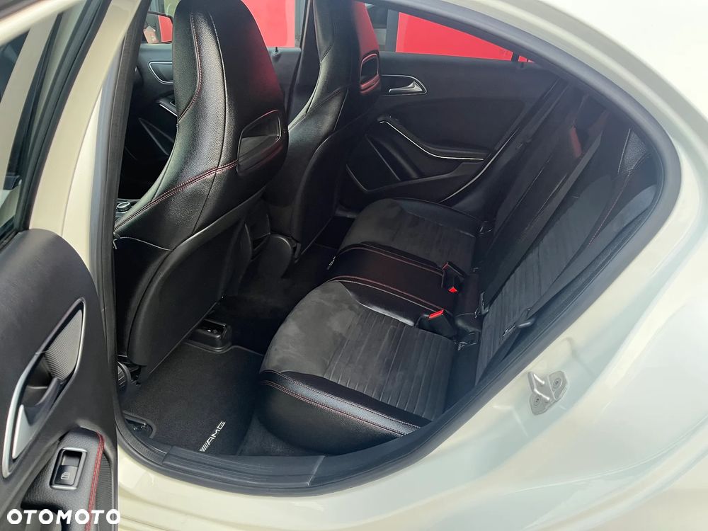 Mercedes-Benz Klasa A 180 AMG Line - 9