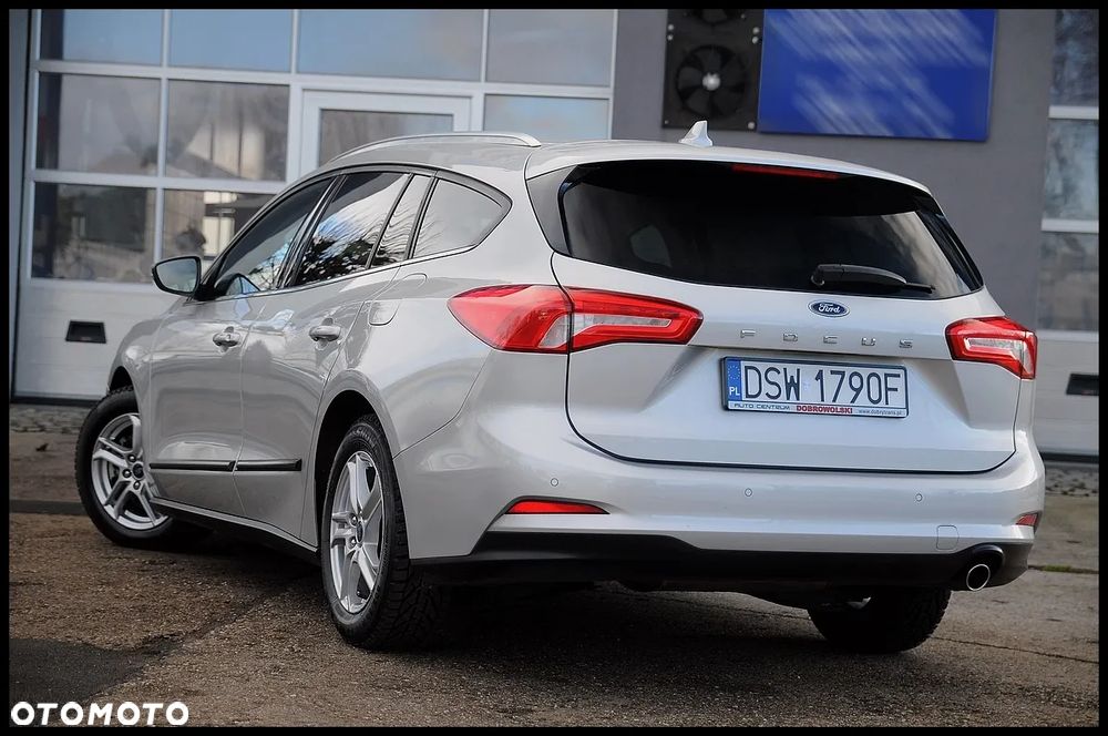 Ford Focus - 22