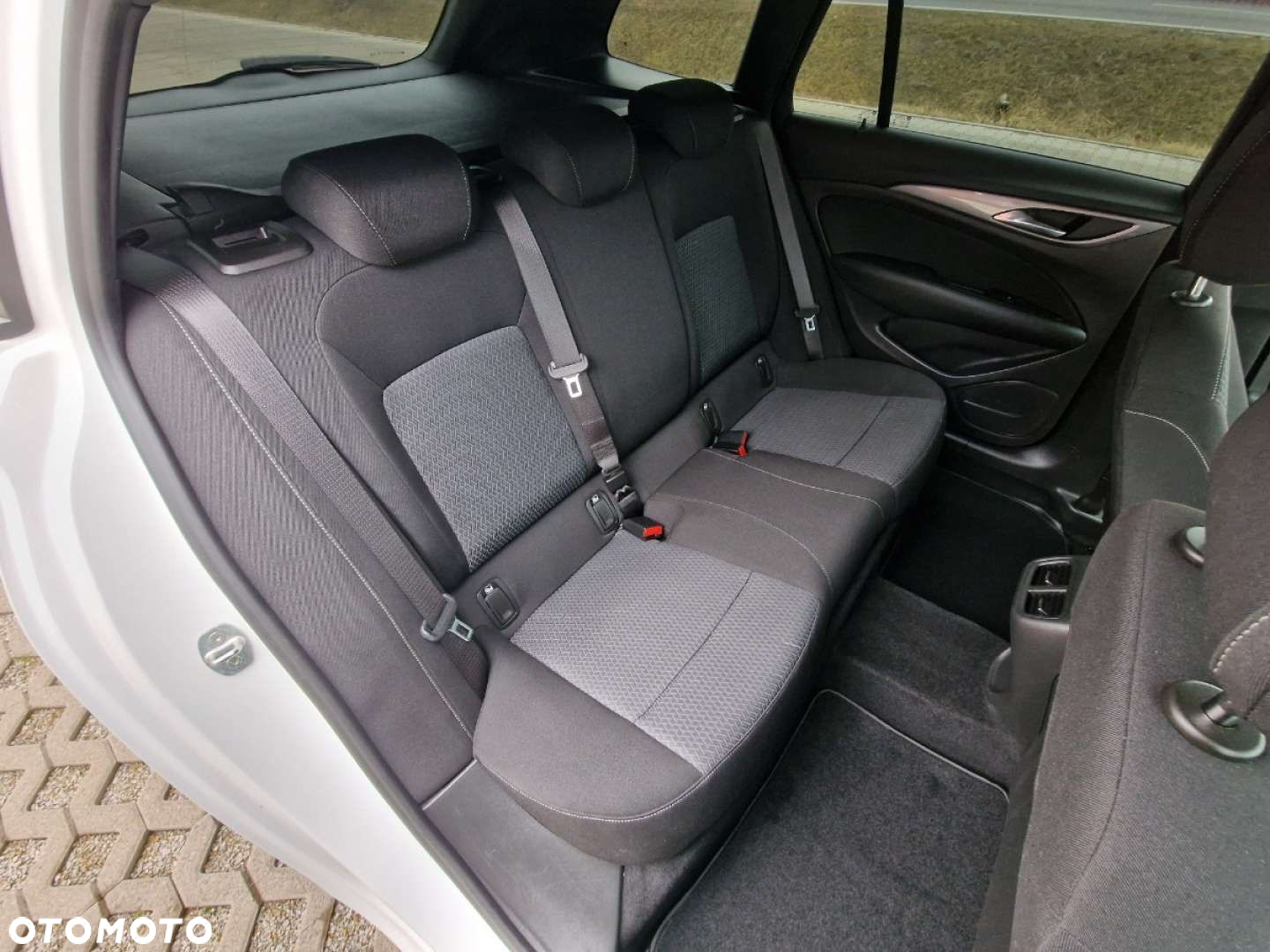 Opel Insignia - 26