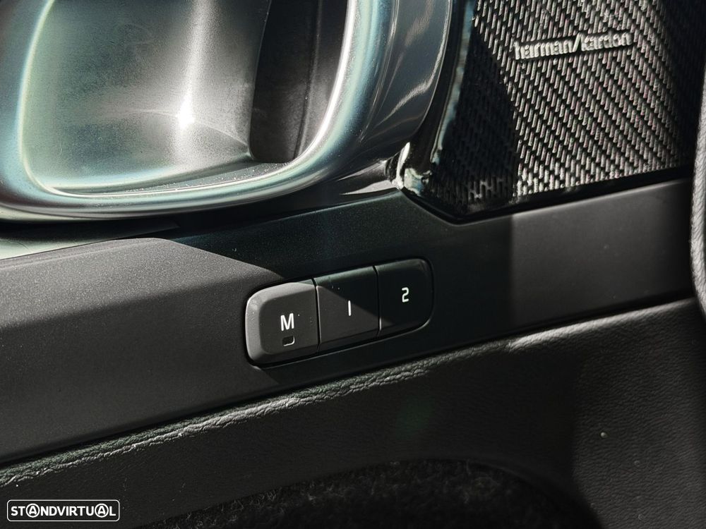 Volvo XC 40 1.5 T5 PHEV Momentum Plus - 15