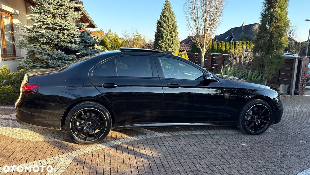 Mercedes-Benz Klasa E 200 AMG - 3