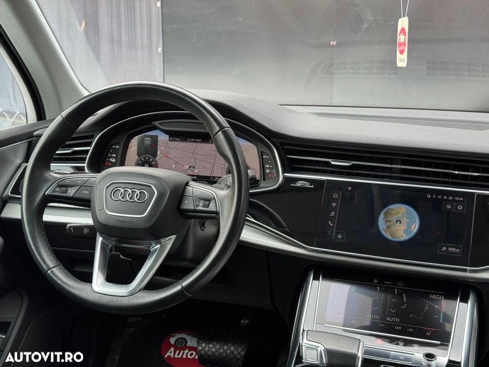 Audi Q7 - 8