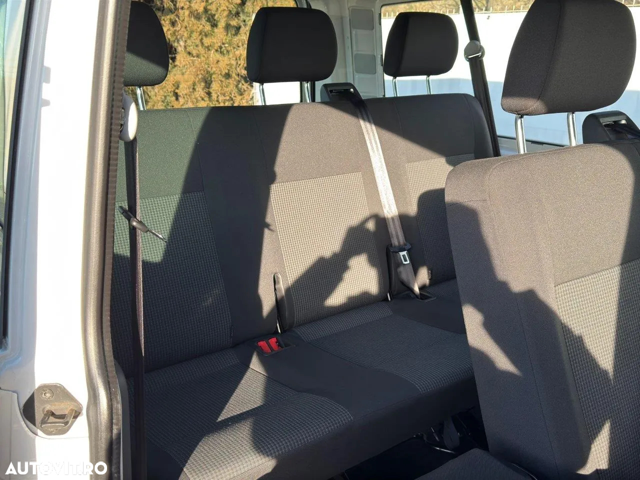 Volkswagen Transporter Kombi T6.1 2.0 TDI 81 kW KR - 13