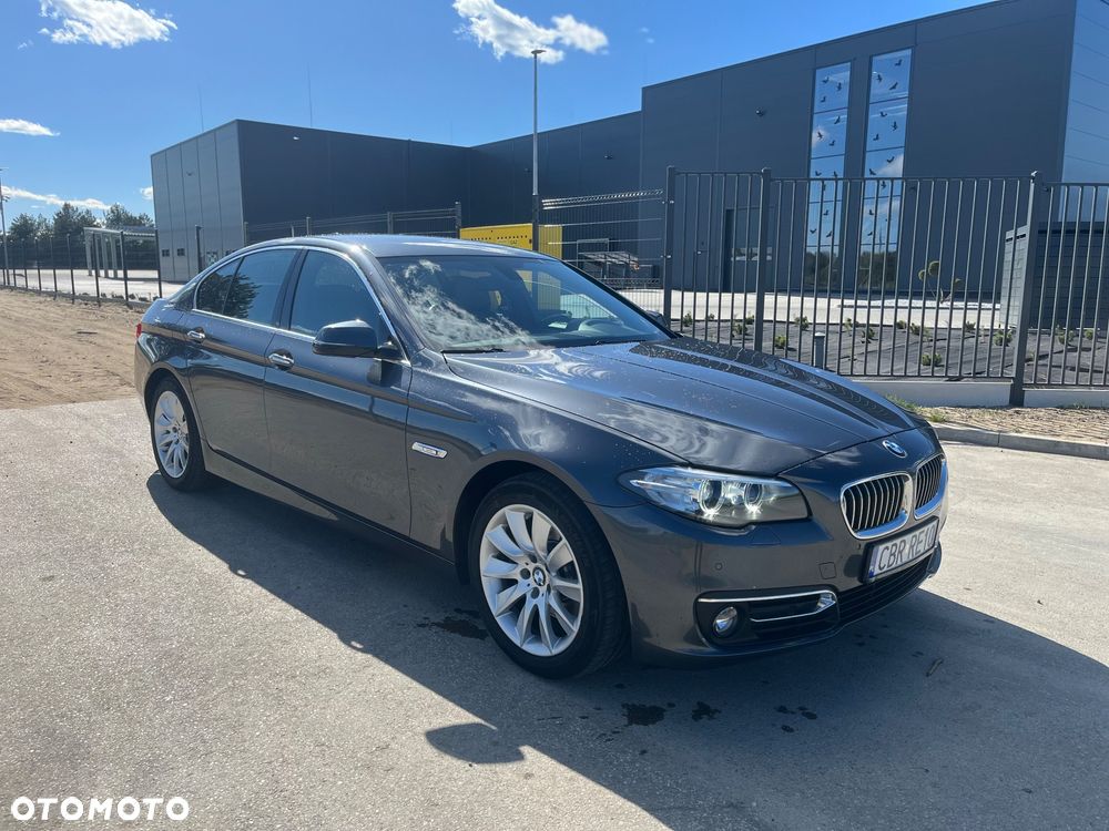 BMW Seria 5 520d Luxury Line - 1