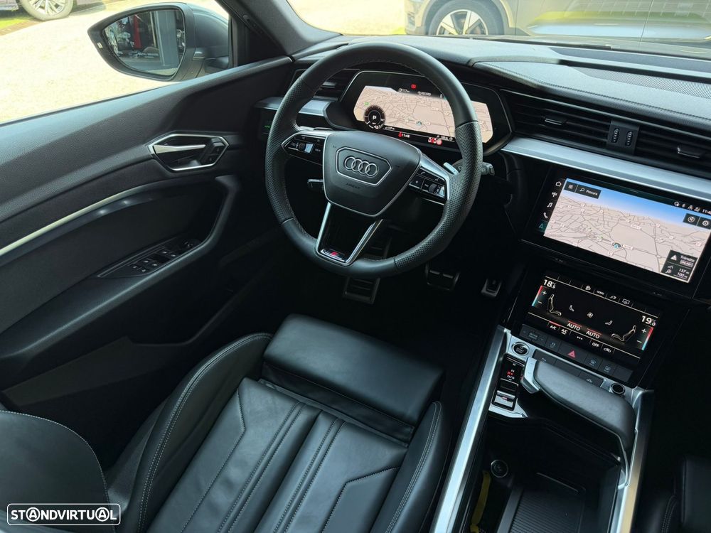 Audi Q8 e-Tron 50 quattro S line - 26