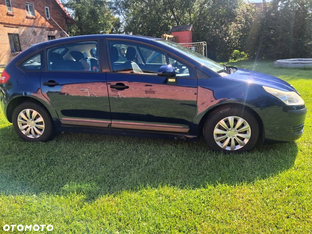 Citroën C4 1.4 16V X - 4