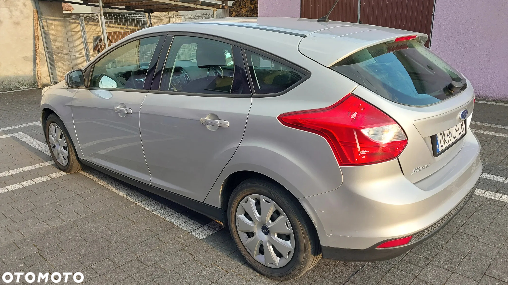 Ford Focus 1.6 Trend - 9