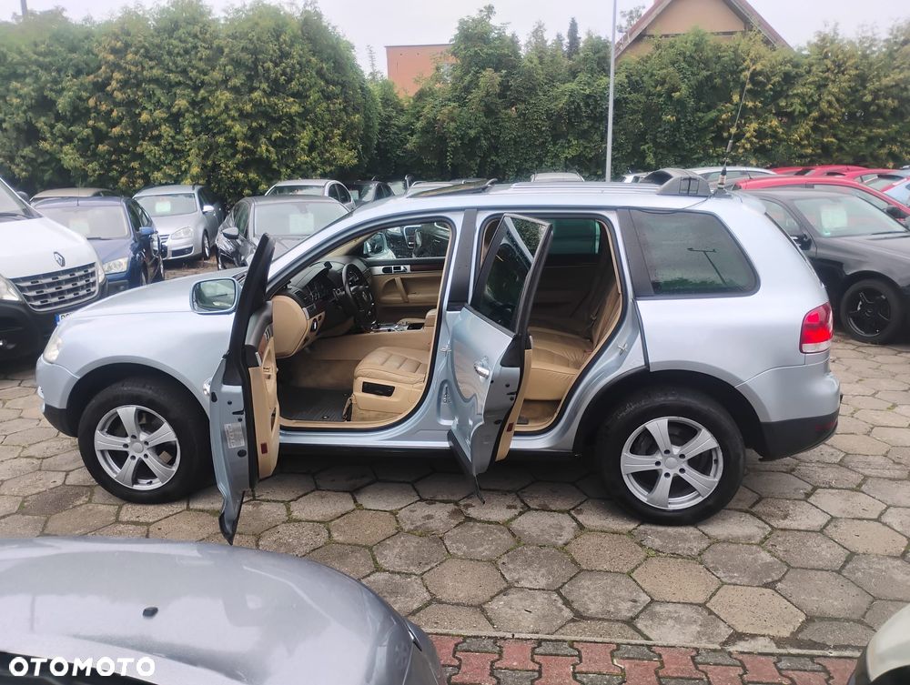 Volkswagen Touareg 3.2 V6 Automatik - 8