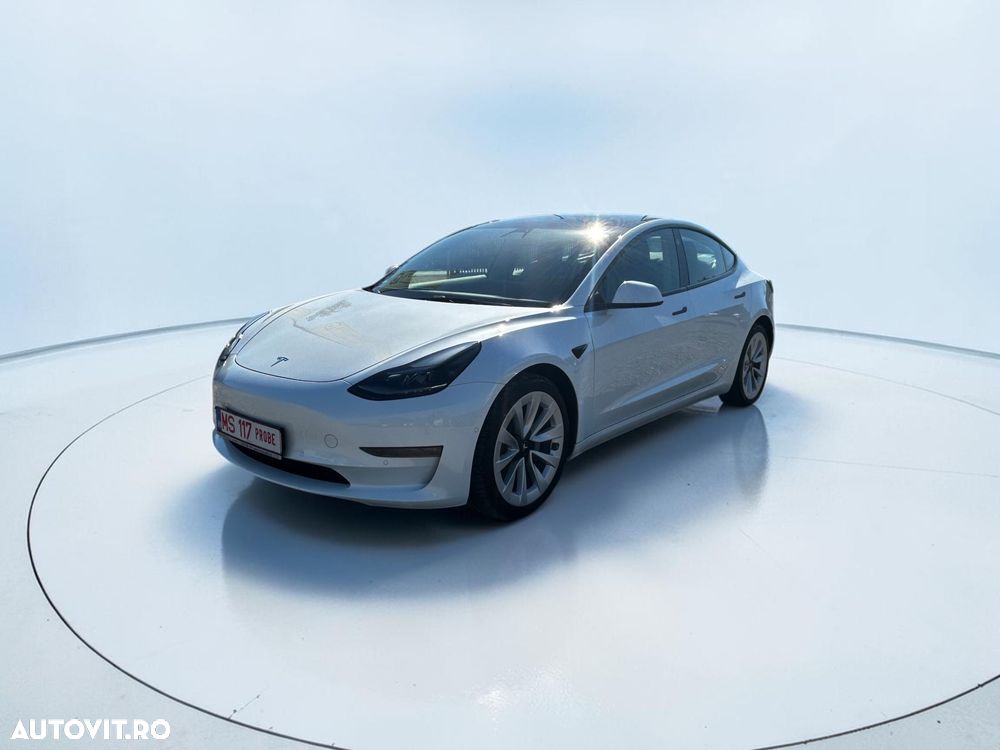 Tesla Model 3 Langstreckenbatterie Allradantrieb Dual Motor - 1