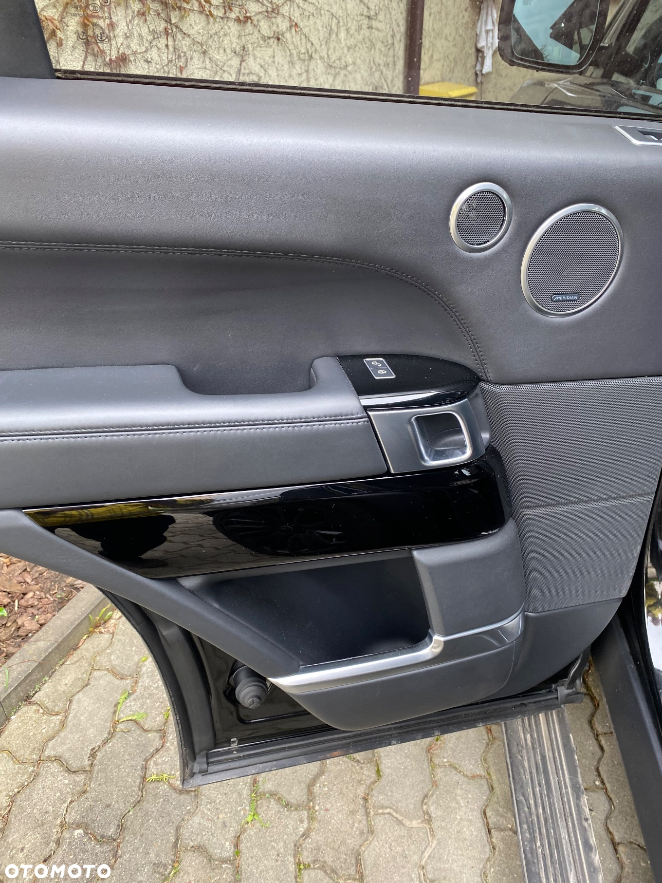 Land Rover Range Rover 4.4SD V8 AB Black - 9