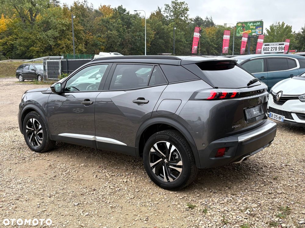 Peugeot 2008 PureTech 130 EAT8 GT - 8