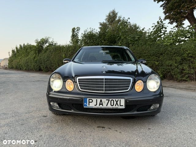 Mercedes-Benz Klasa E - 13