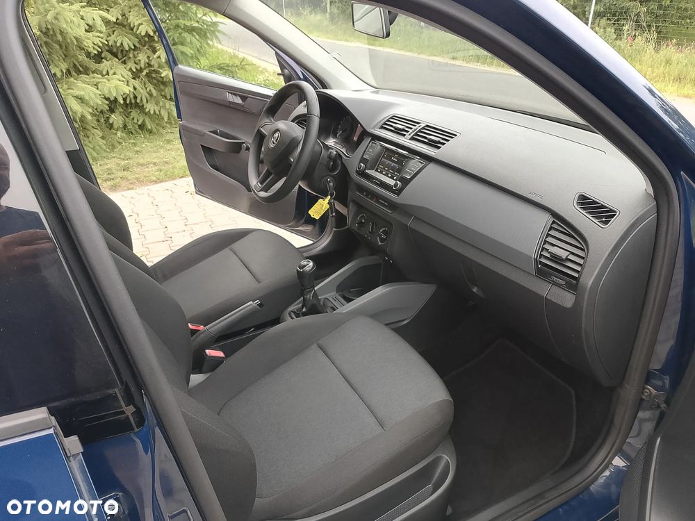 Skoda Fabia - 11
