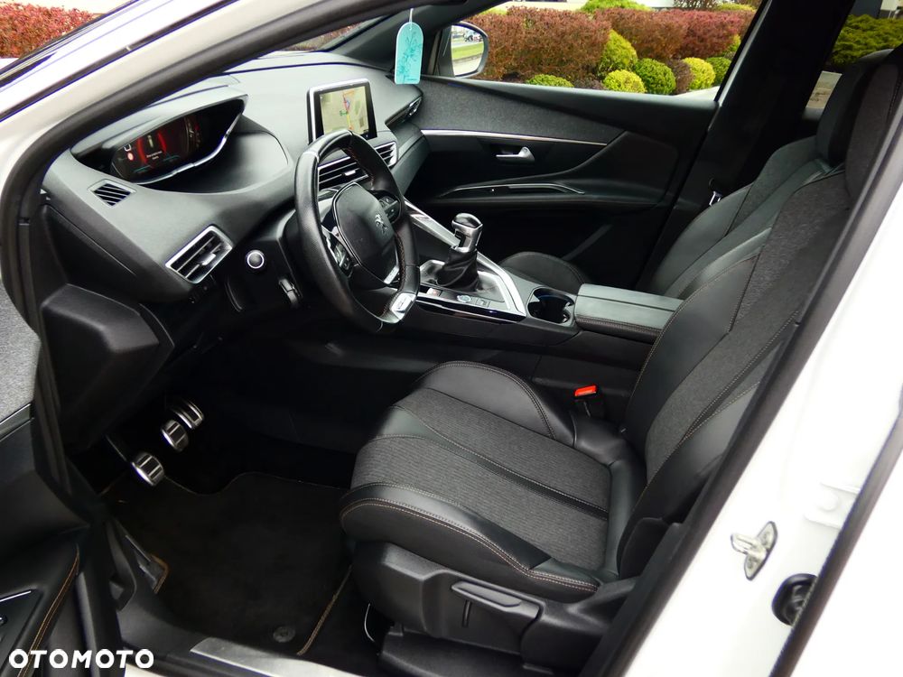 Peugeot 3008 2.0 HDi Premium - 17