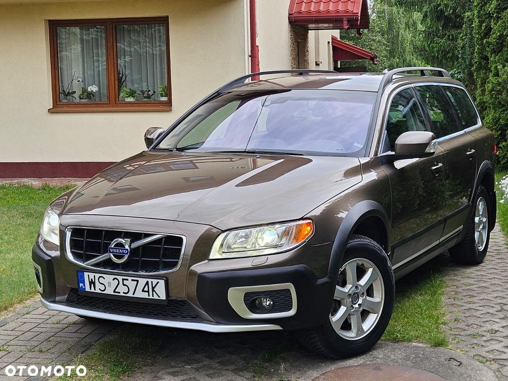 Volvo XC 70 2.4D AWD Summum - 1