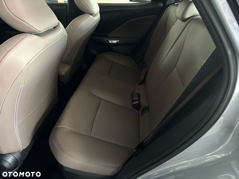 Lexus LBX 1.5 Hybrid Elegant - 31