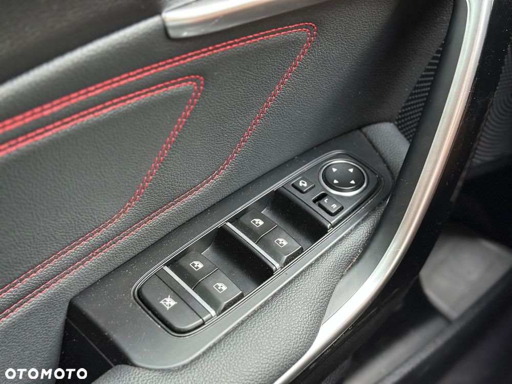 Kia ProCeed 1.6 T-GDI GT DCT - 24