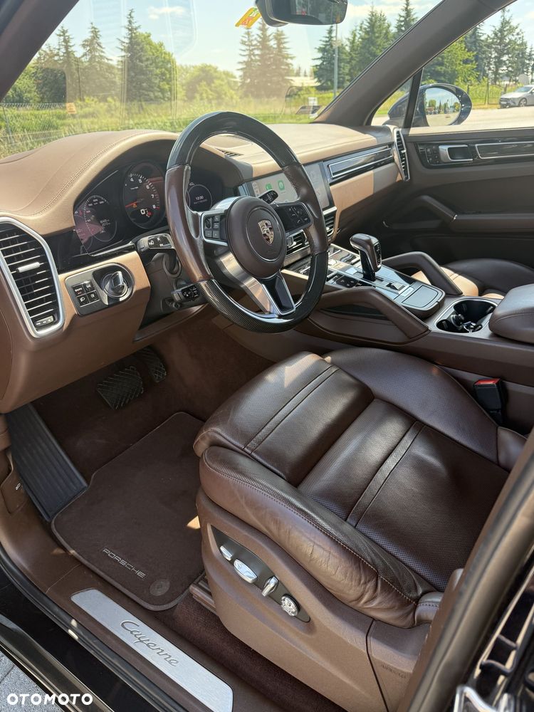 Porsche Cayenne Standard - 15