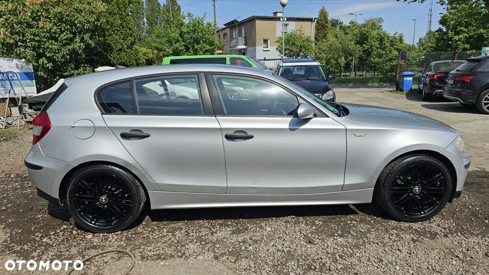 BMW Seria 1 116i - 19