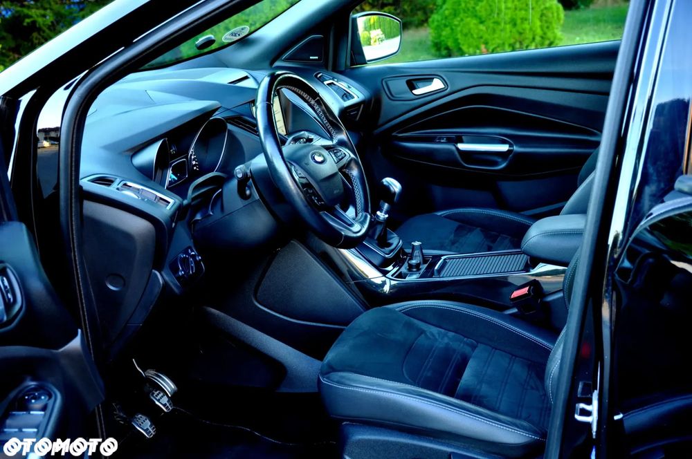 Ford Kuga 1.5 EcoBoost FWD ST-Line ASS - 26