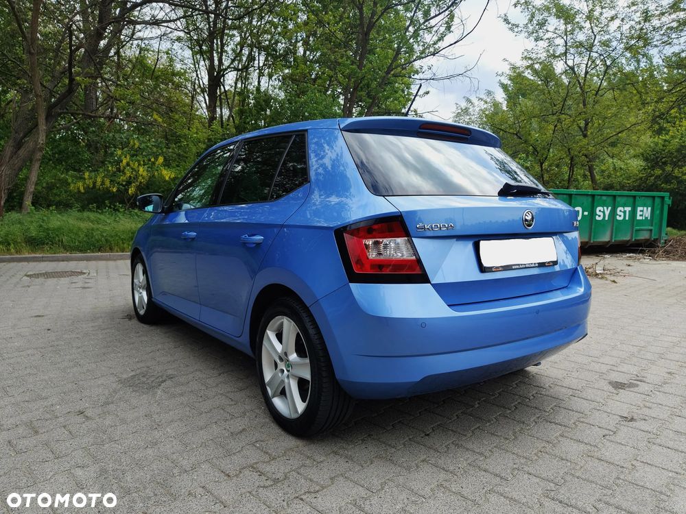 Skoda Fabia 1.2 TSI Cool Edition Red & Grey - 9