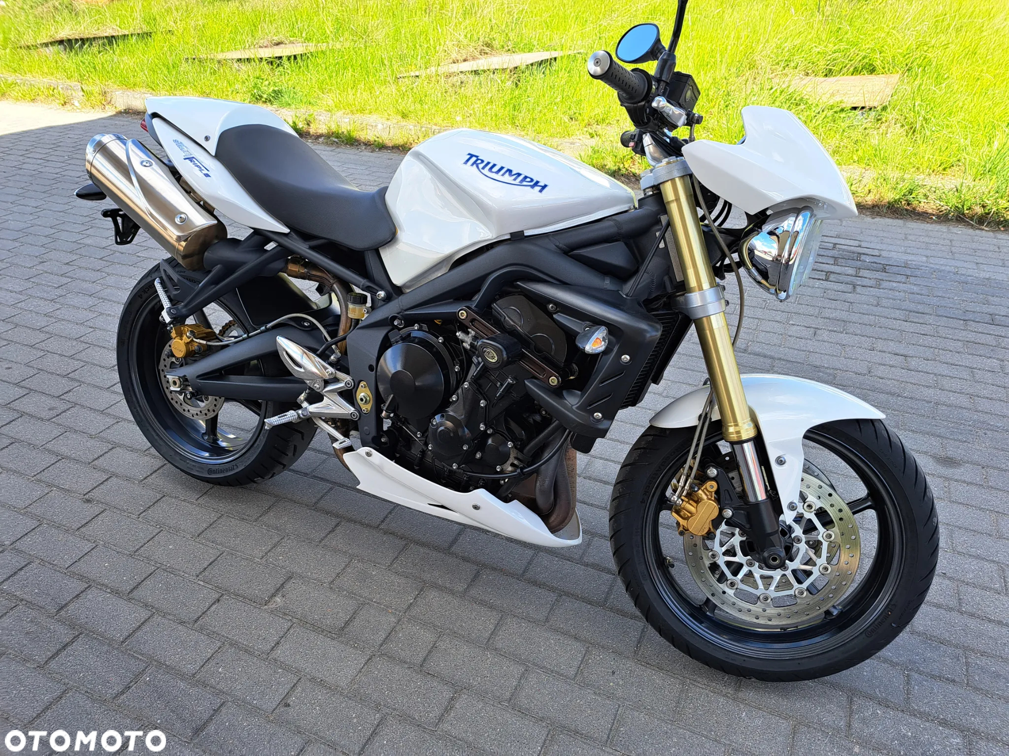 Triumph Street Triple - 5