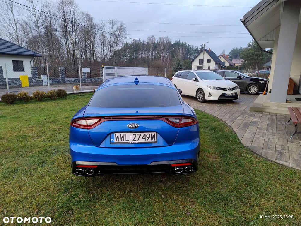 Kia Stinger - 3