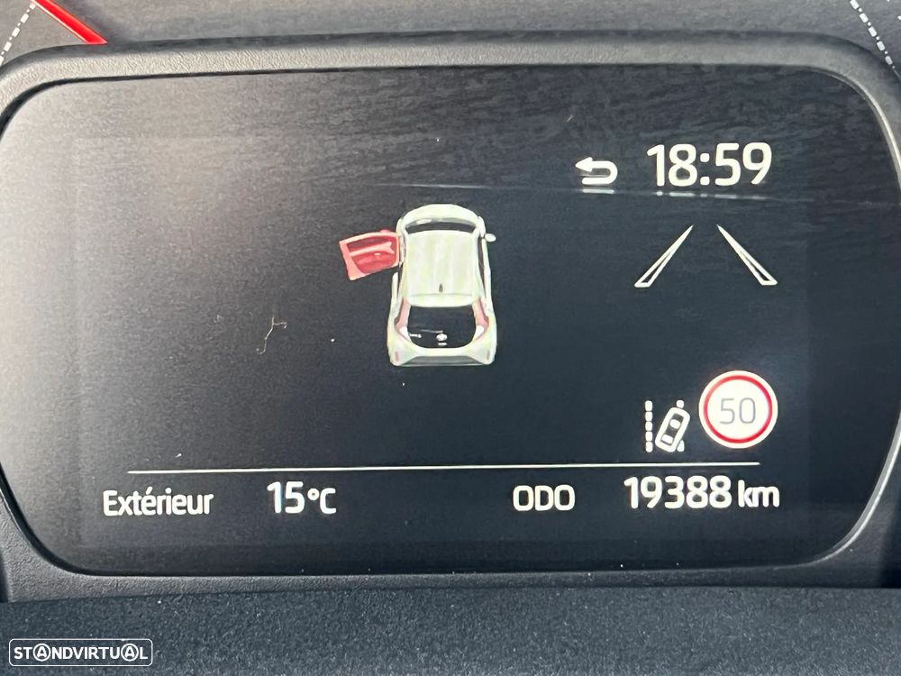 Toyota Aygo X 1.0 Pulse - 24