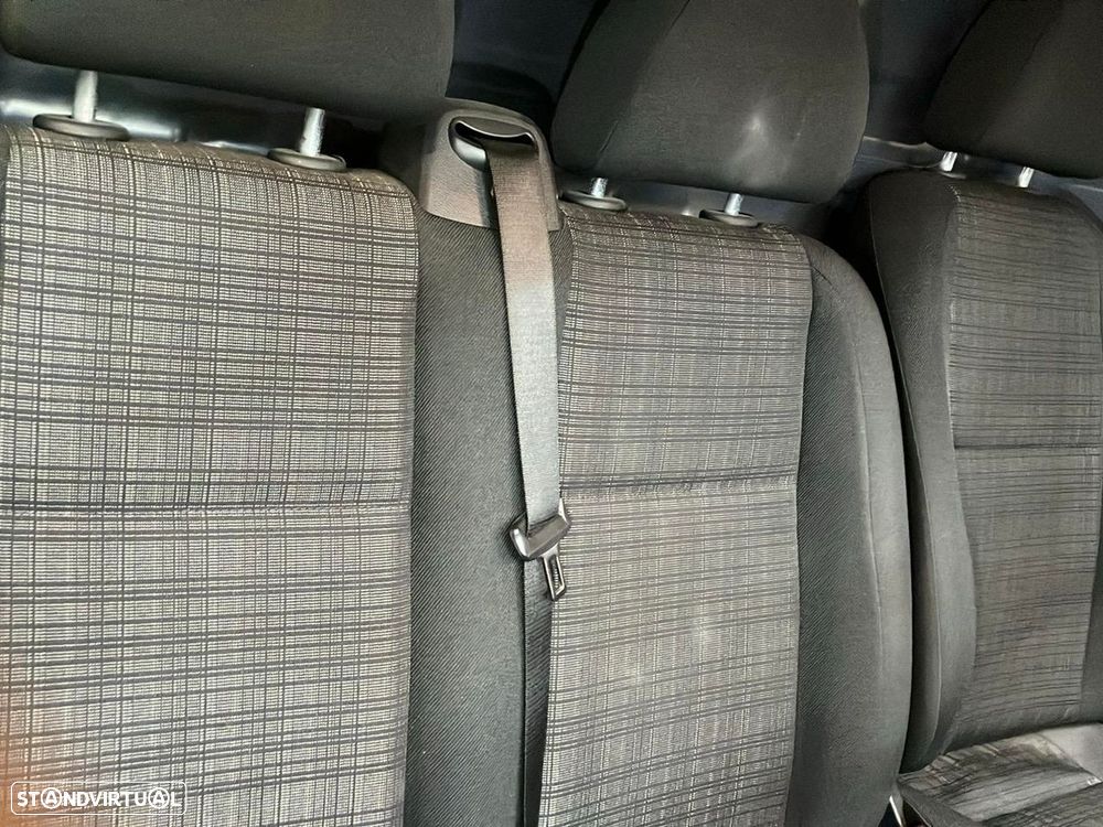 Mercedes-Benz Vito - 15