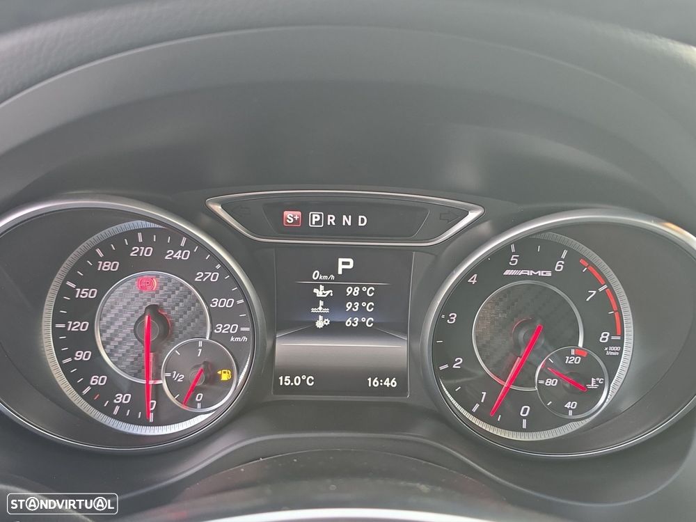 Mercedes-Benz CLA 45 AMG - 12