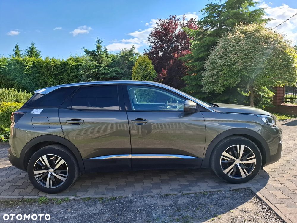 Peugeot 3008 PureTech 130 Stop & Start GPF Allure - 8