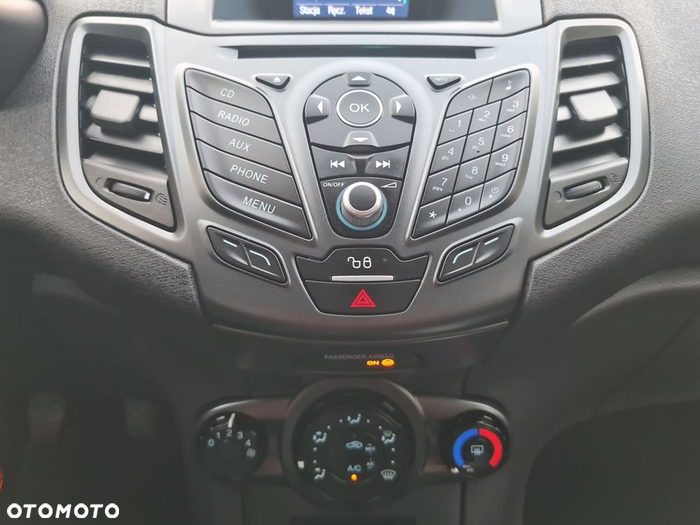 Ford Fiesta 1.25 SYNC Edition - 22