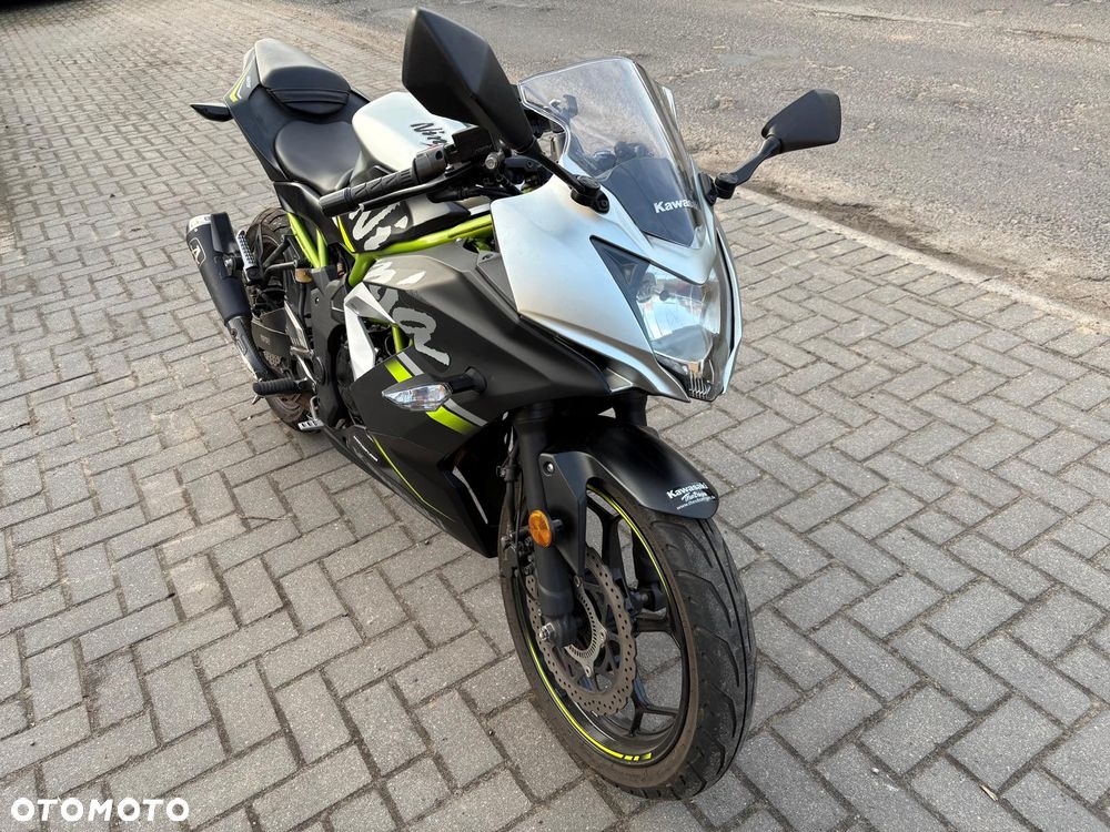 Kawasaki Ninja - 7