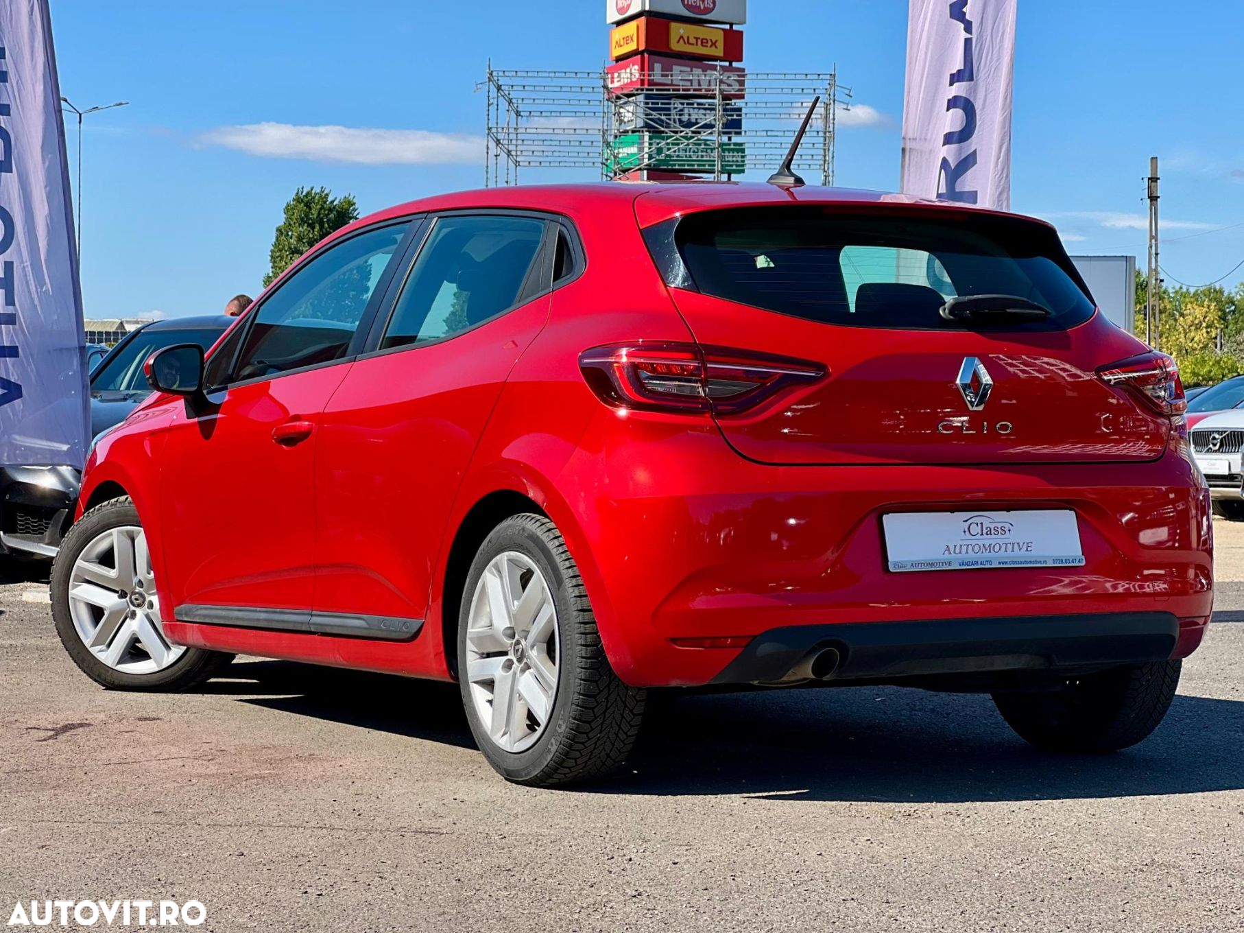 Renault Clio - 7