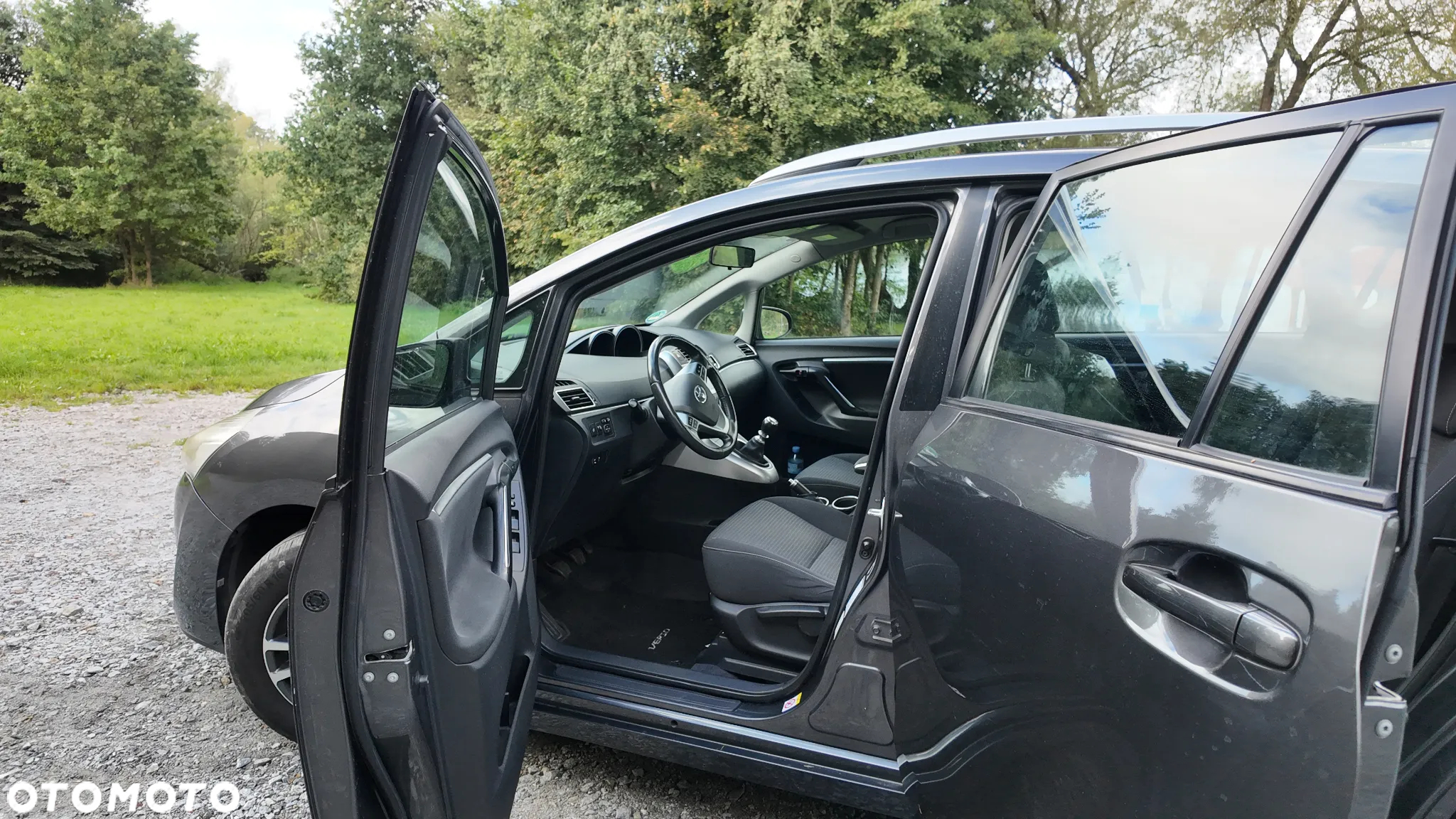 Toyota Verso 1.8 Prestige 7os - 10