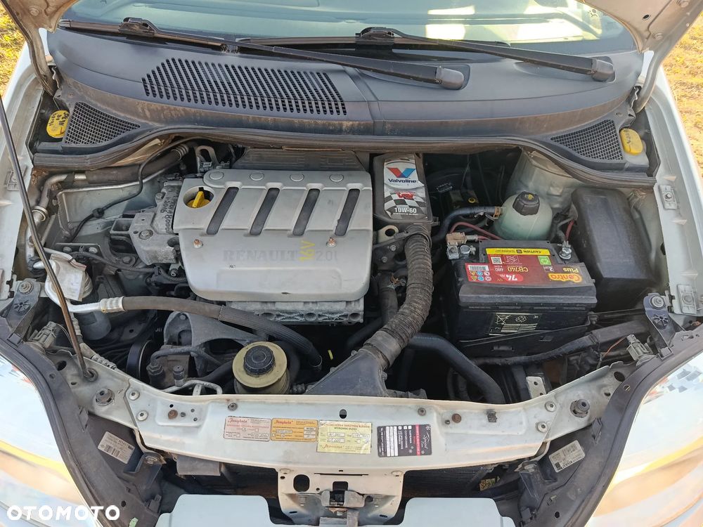 Renault Scenic 2.0 16V Expression - 10