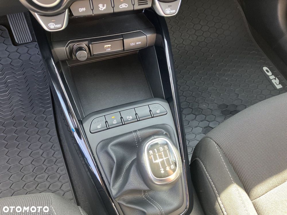 Kia Rio 1.0 T-GDI L Business Line - 17