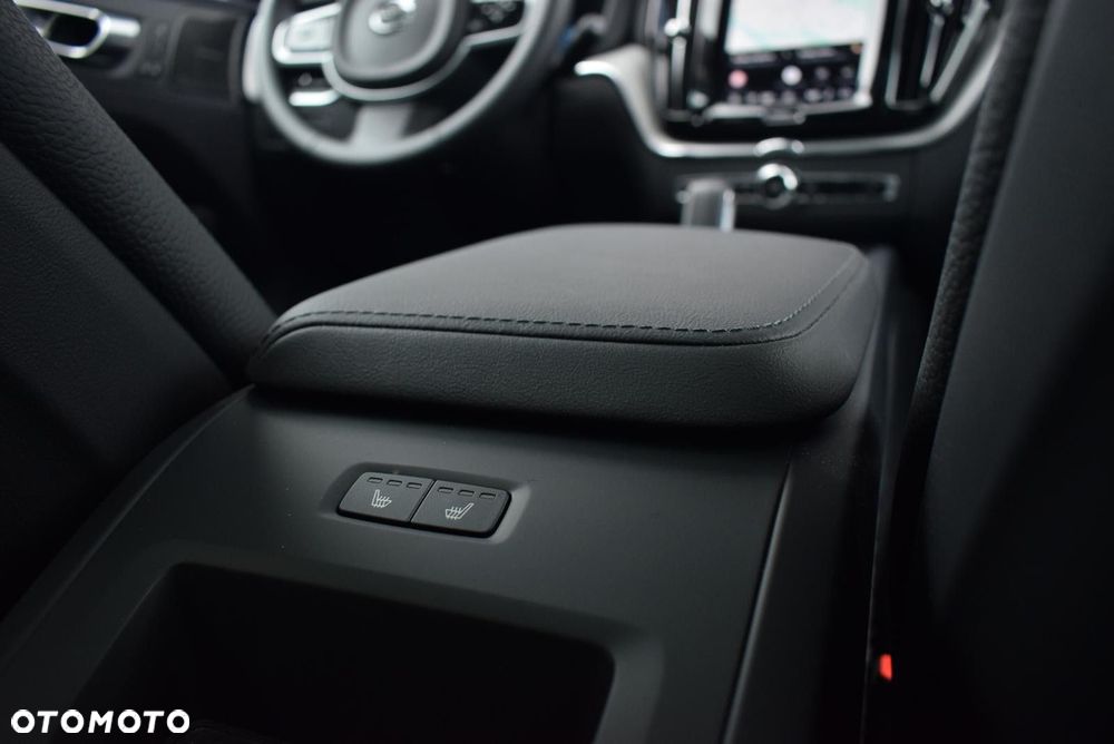 Volvo XC 60 - 21