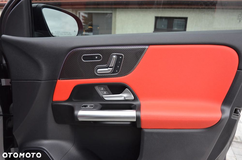 Mercedes-Benz GLA AMG 35 4-Matic - 20