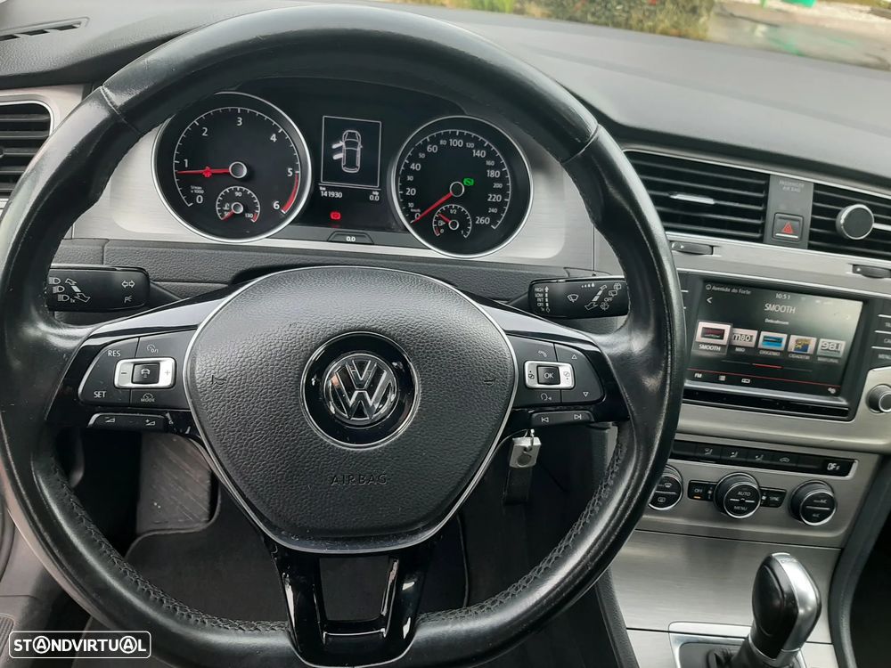 VW Golf 1.6 TDI BlueMotion DSG Comfortline - 14