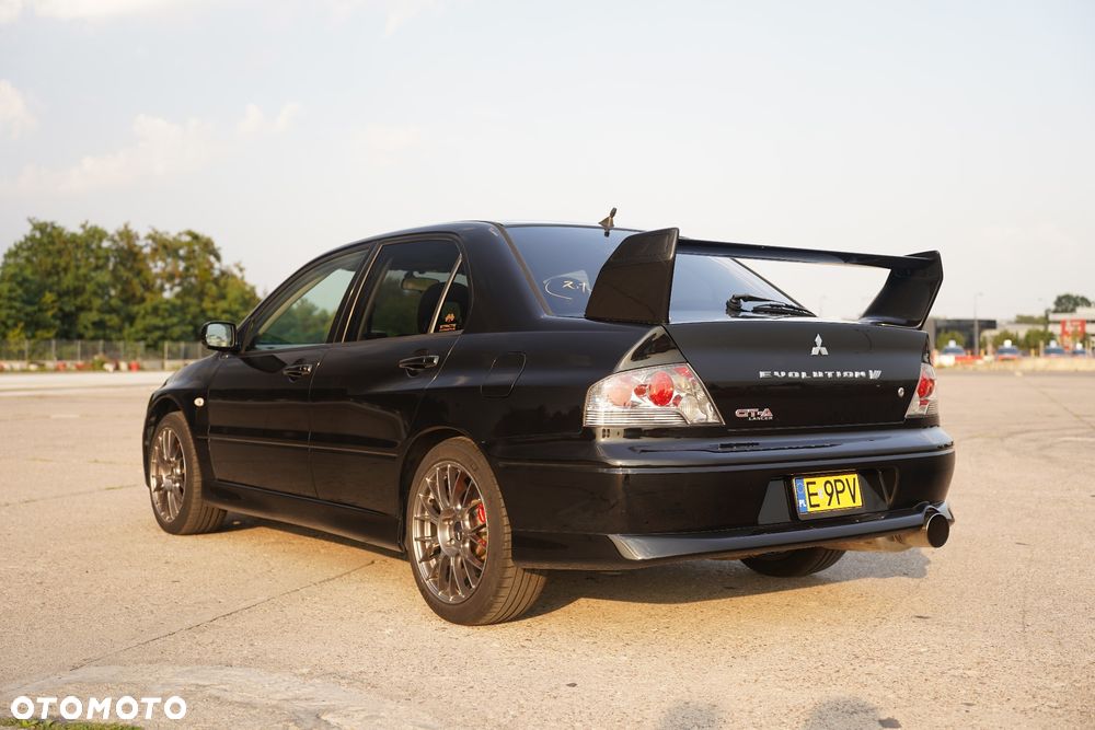 Mitsubishi Lancer Evolution - 11
