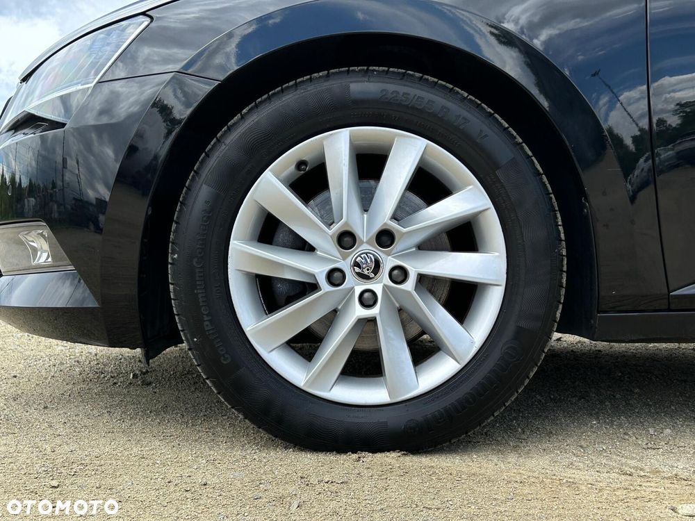 Skoda Superb 2.0 TDI SCR Style DSG - 40
