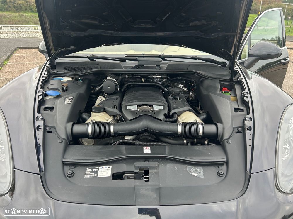 Porsche Cayenne S - 18