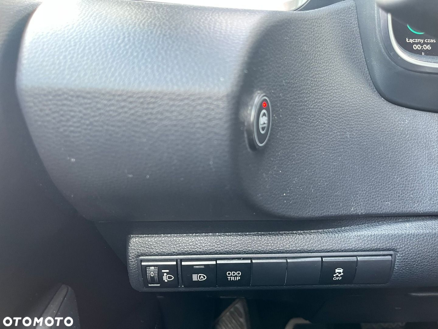 Toyota Corolla - 30