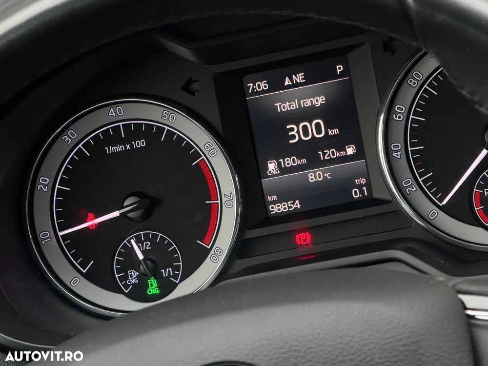 Skoda Octavia Combi 1.5 TGI G-TEC DSG Ambition - 23