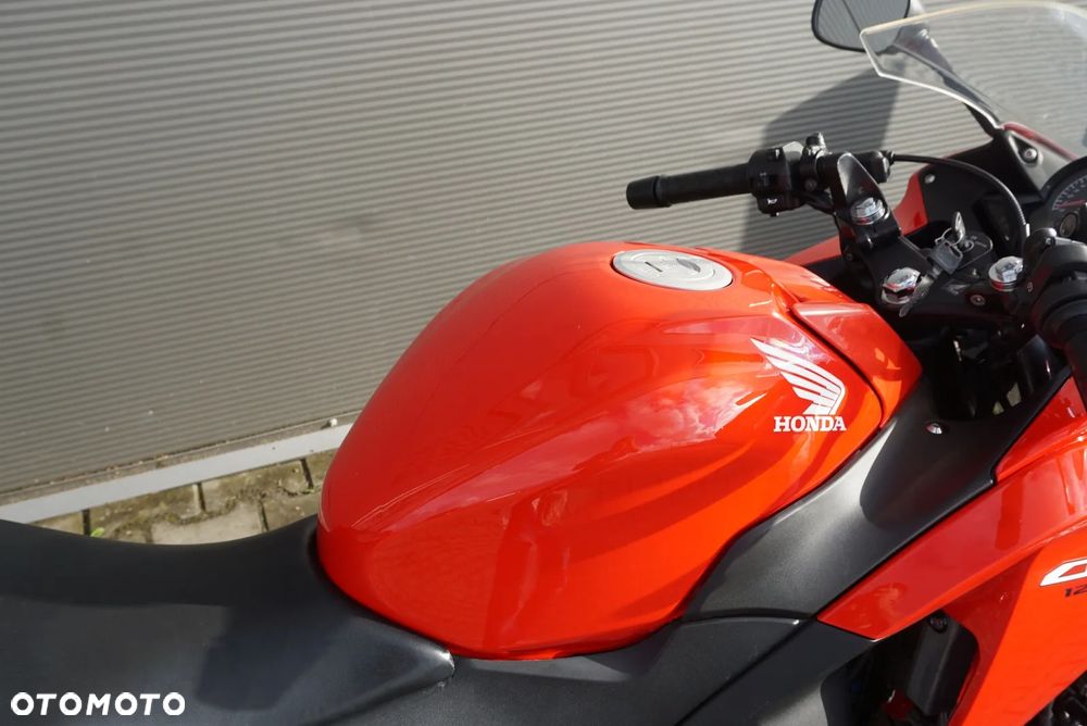 Honda CBR - 7